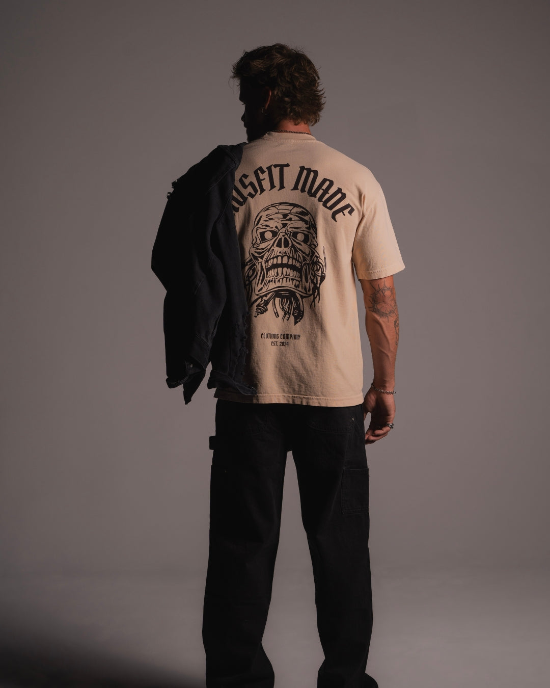 REBEL SKULL TEE - BEIGE